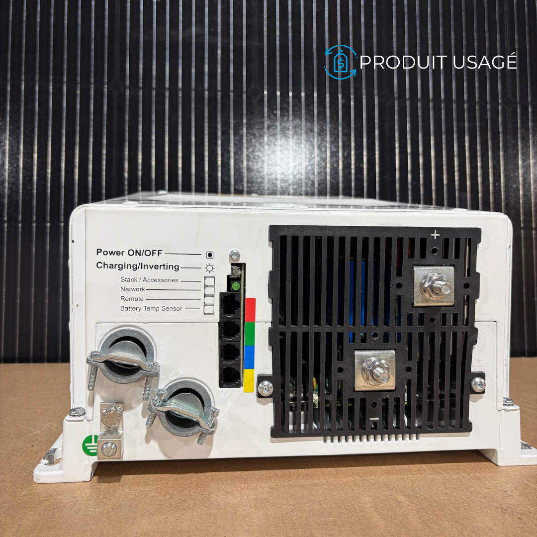 Onduleur / Chargeur MS4024 120 / 240V de Magnum