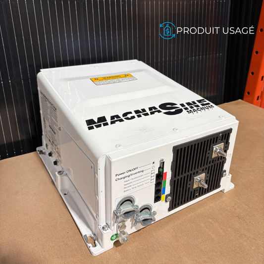 Onduleur / Chargeur MS4024 120 / 240V de Magnum