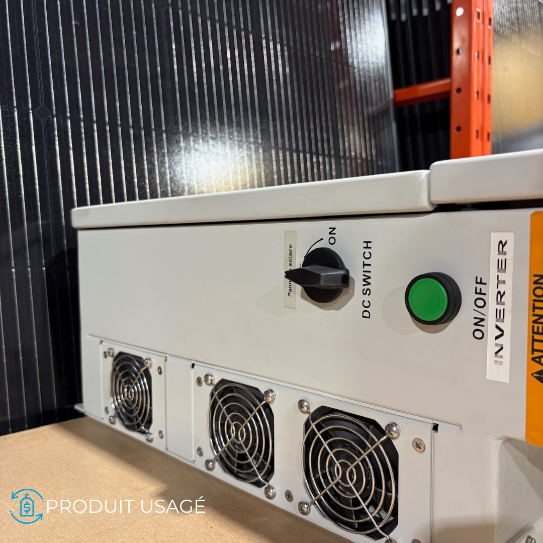 Onduleur/Chargeur 8kW de Deyes