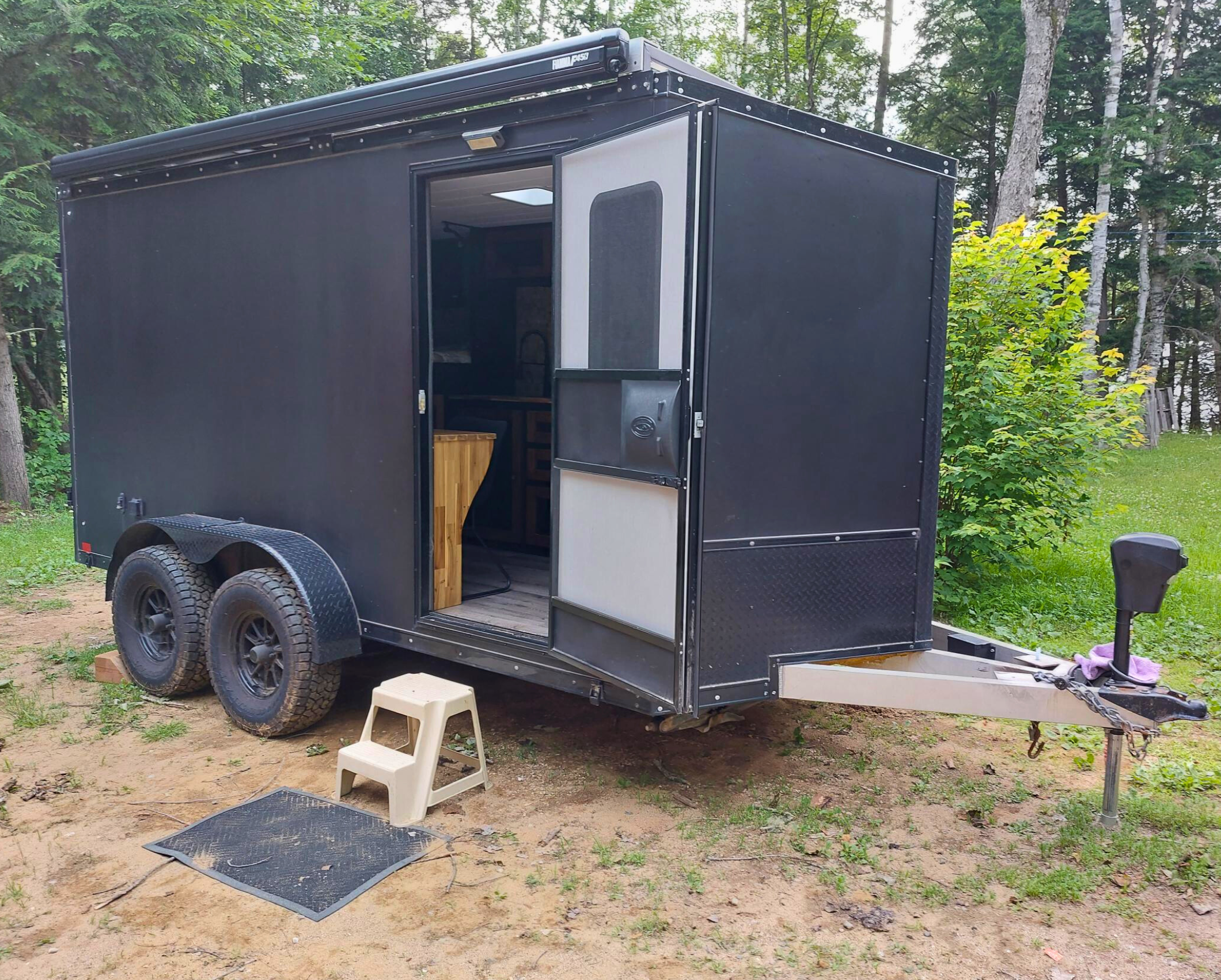 camper trailer kit solaire
